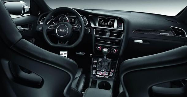 Audi RS4 Avant - model 2013